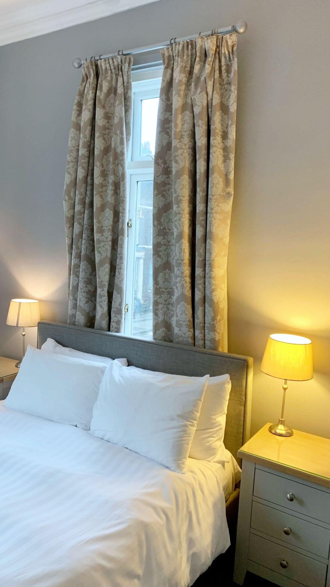 The Crescent Guest House York Bagian luar foto