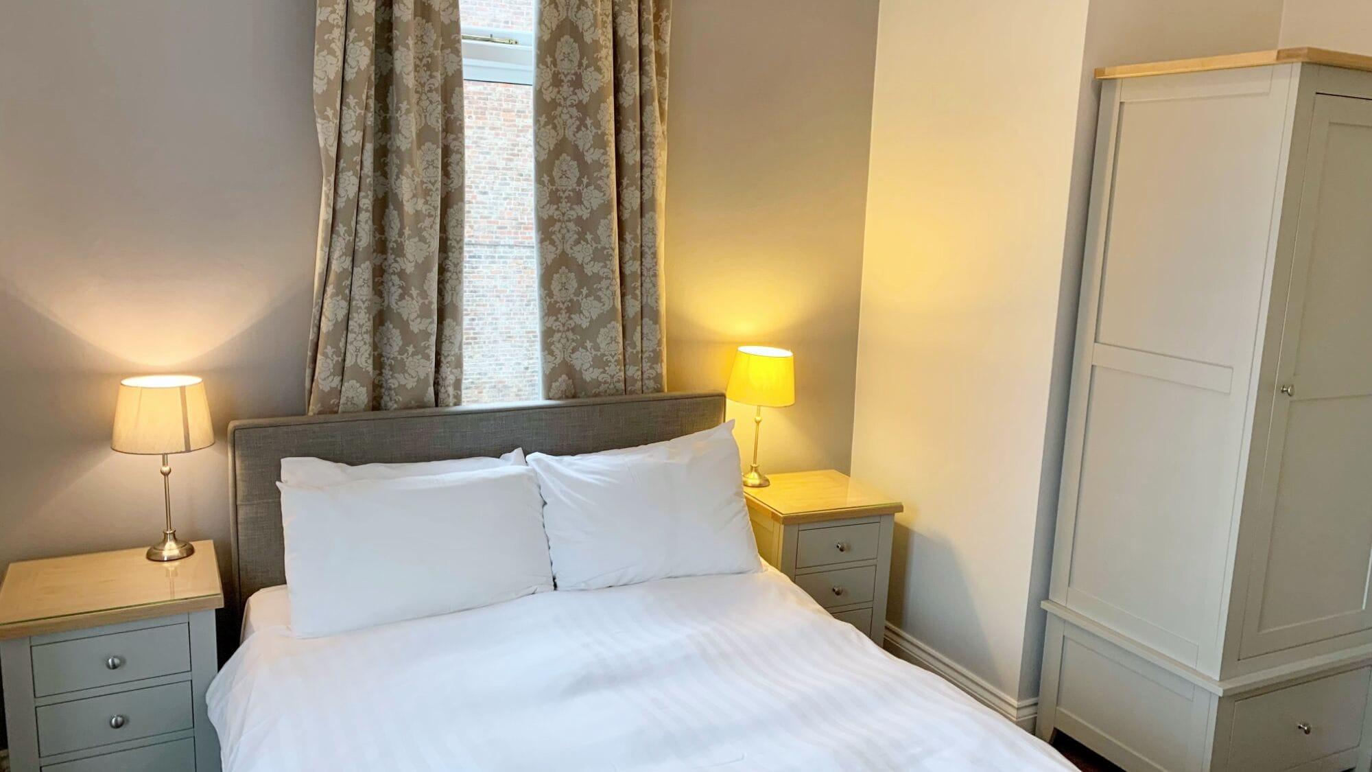 The Crescent Guest House York Bagian luar foto