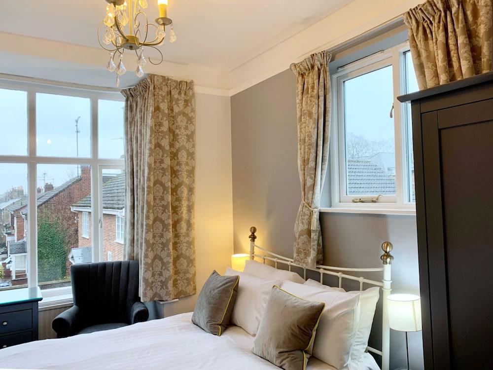 The Crescent Guest House York Bagian luar foto